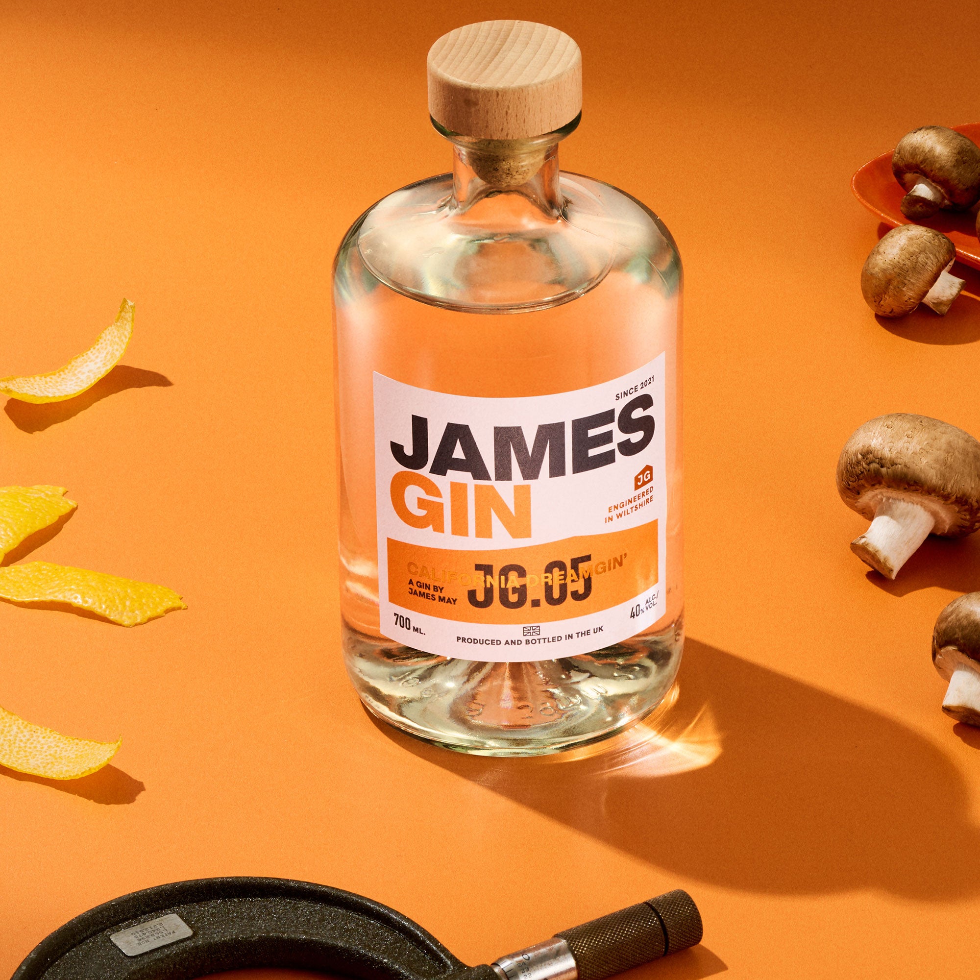 The Mixologist's Cocktail Kit